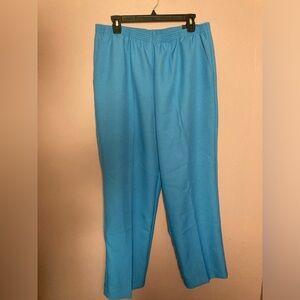 Alfred Dunner Women's Blue Sweatpants New with tags size 14